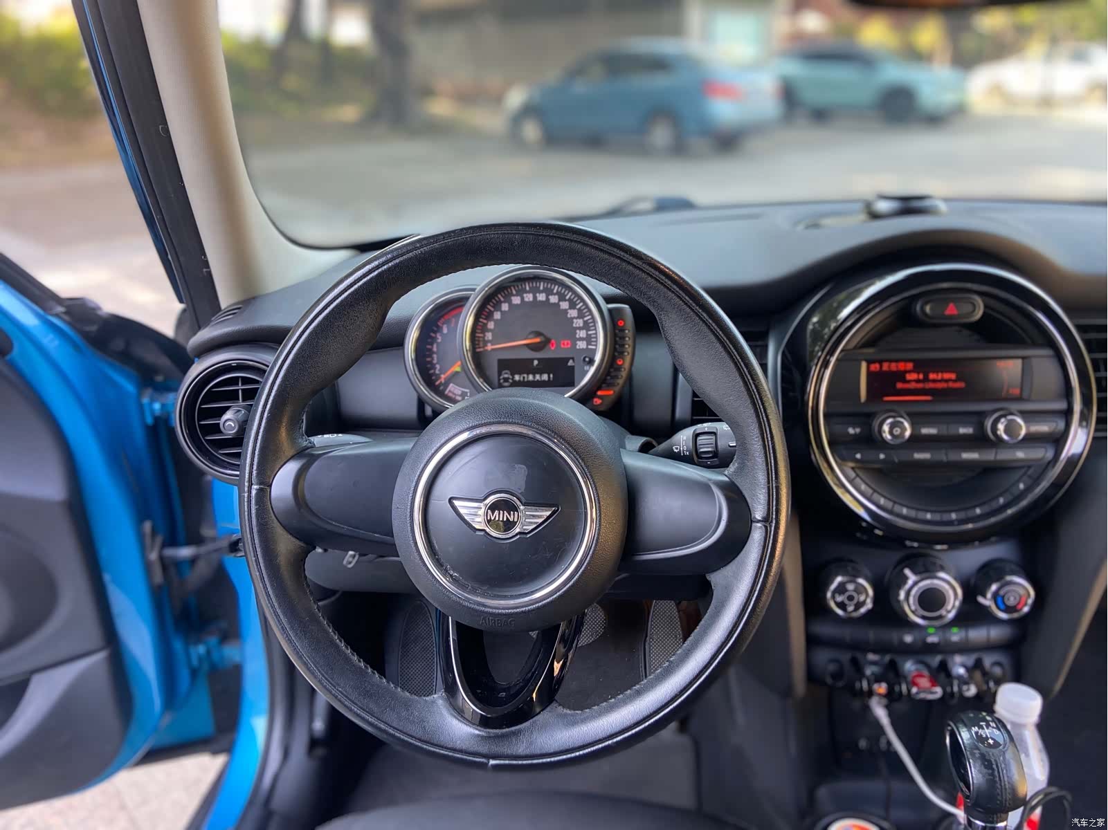 Mini ONE, 2016 11