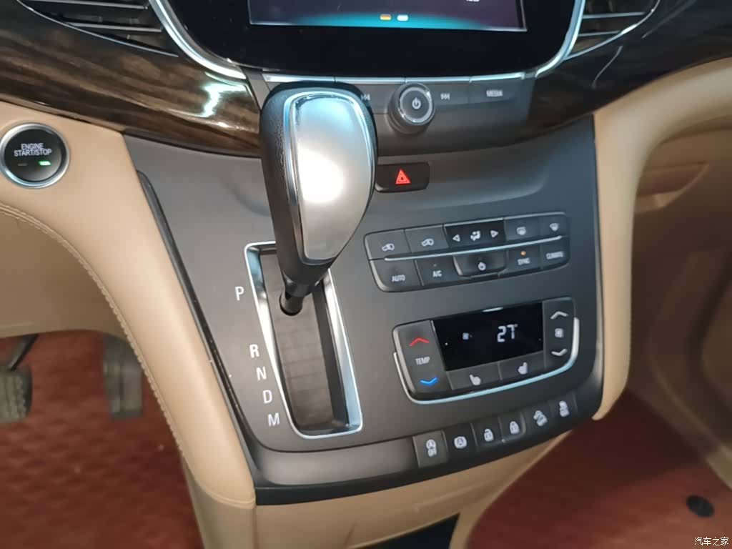 Buick GL8, 2019 14