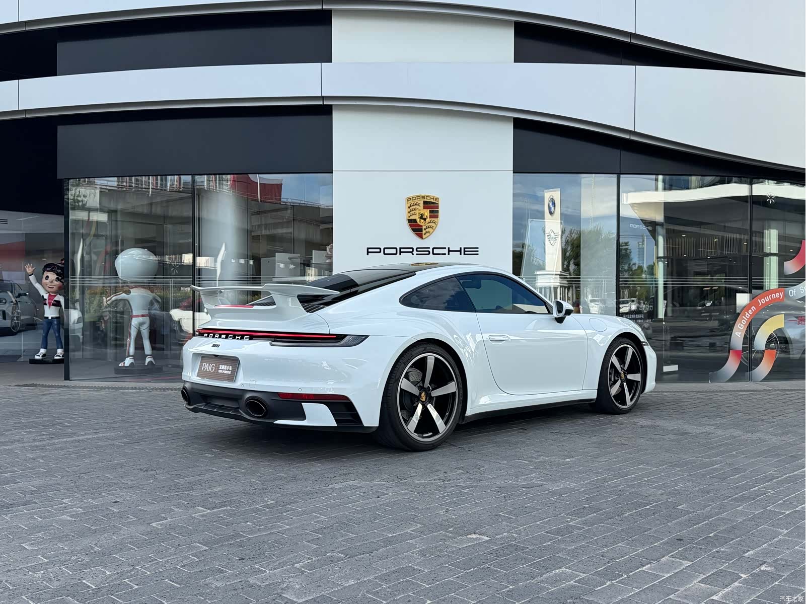 Porsche 911, 2022 6