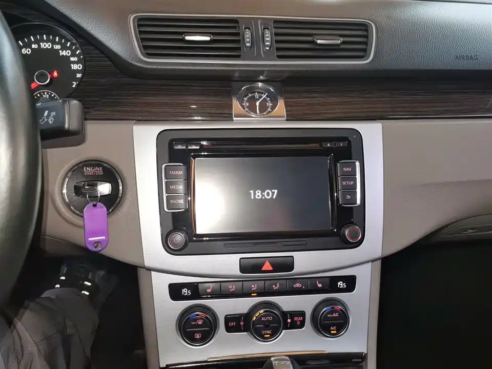 Volkswagen Magotan