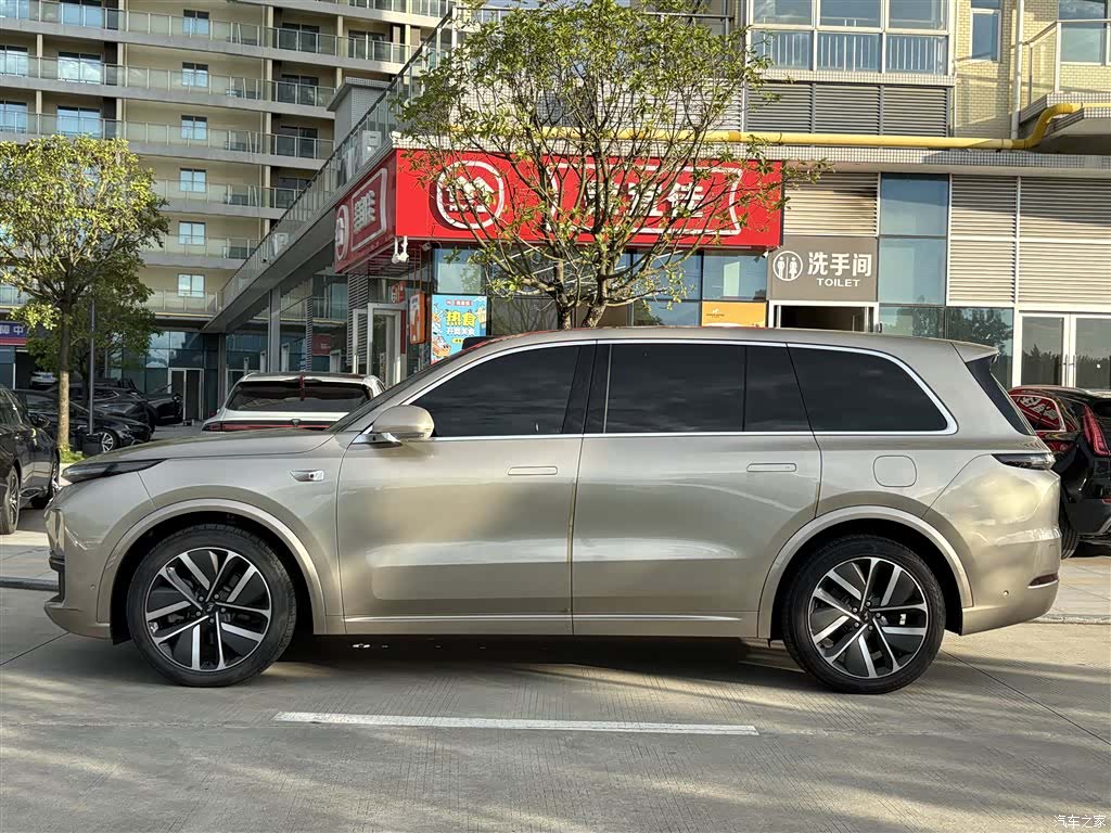 Li Auto L9, 2023 3