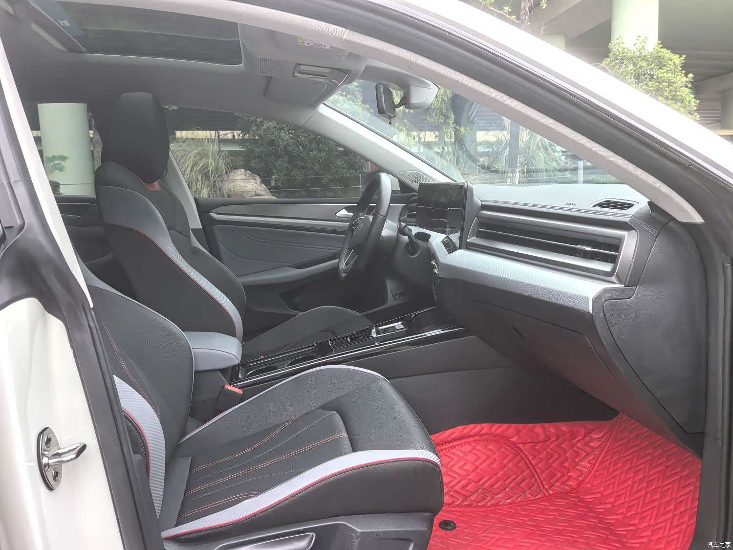 Volkswagen Lamando, 2023 все фото