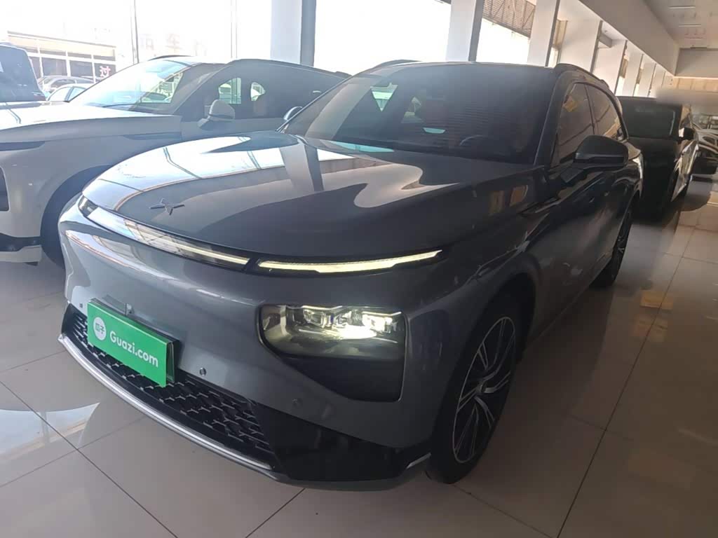 Xpeng G9
