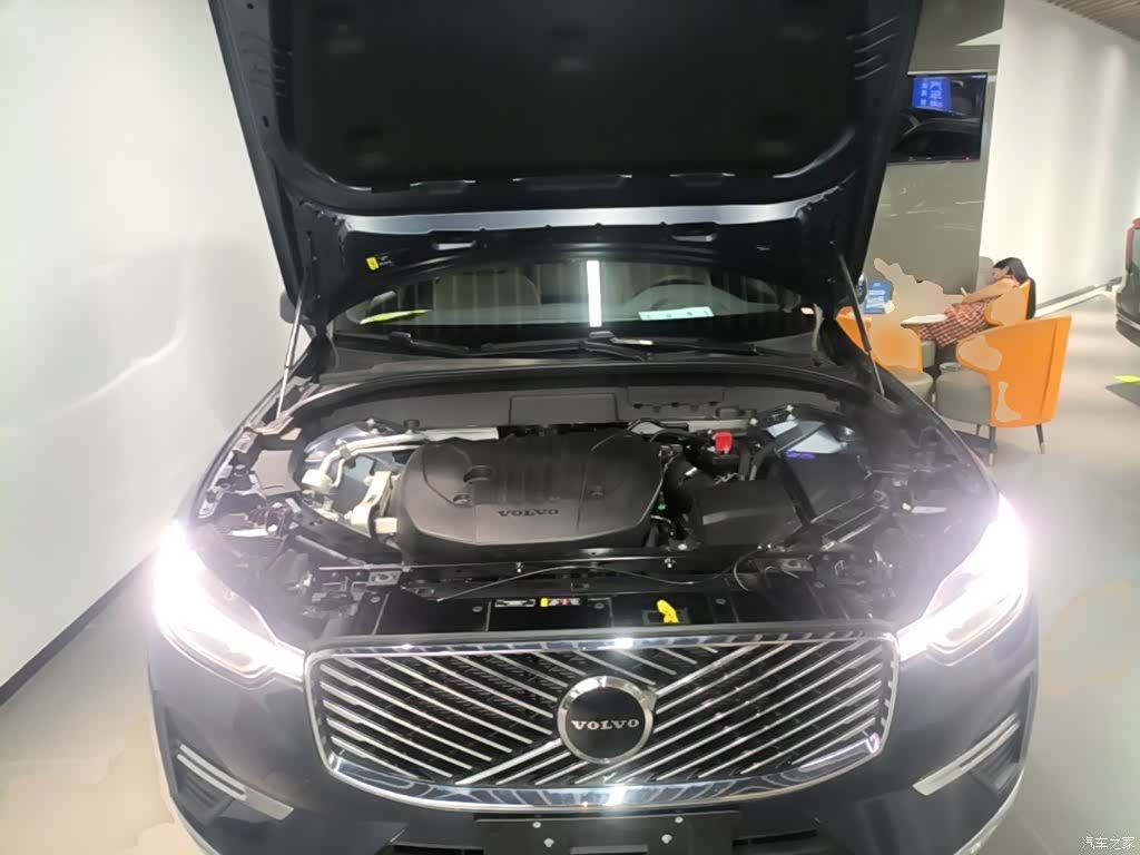 Volvo XC60, 2026 20