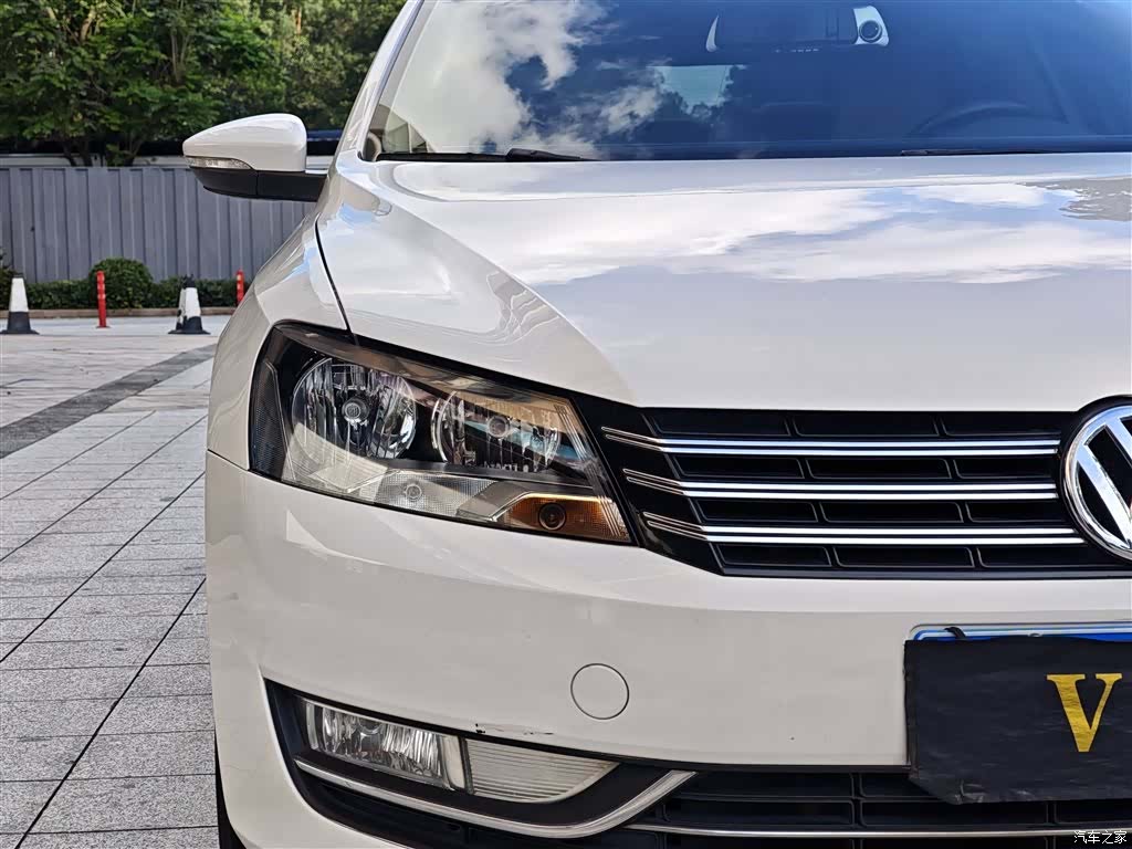 Volkswagen Passat, 2012 4