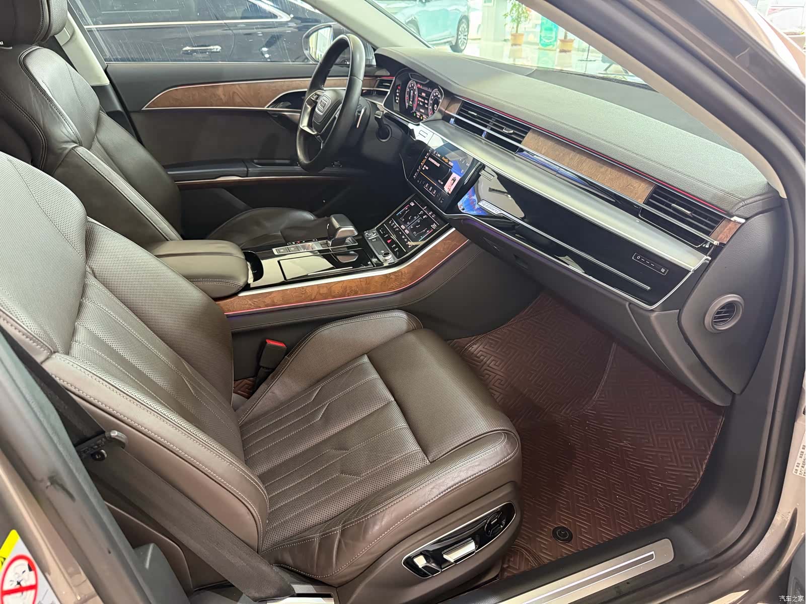 Audi A8L, 2018 6