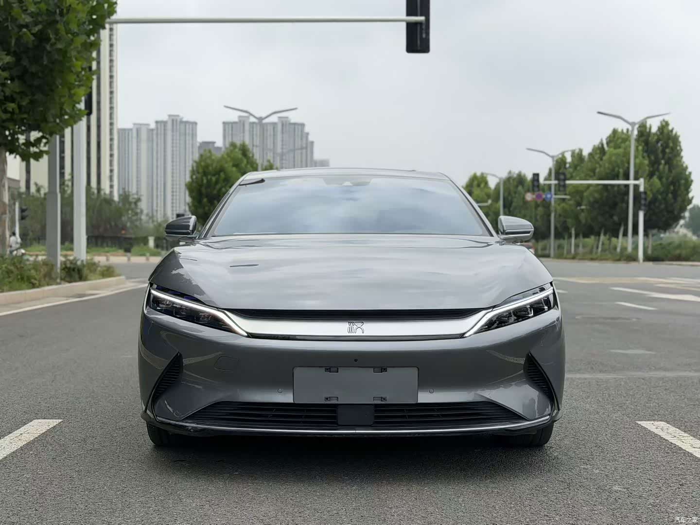 BYD Han, 2022 2