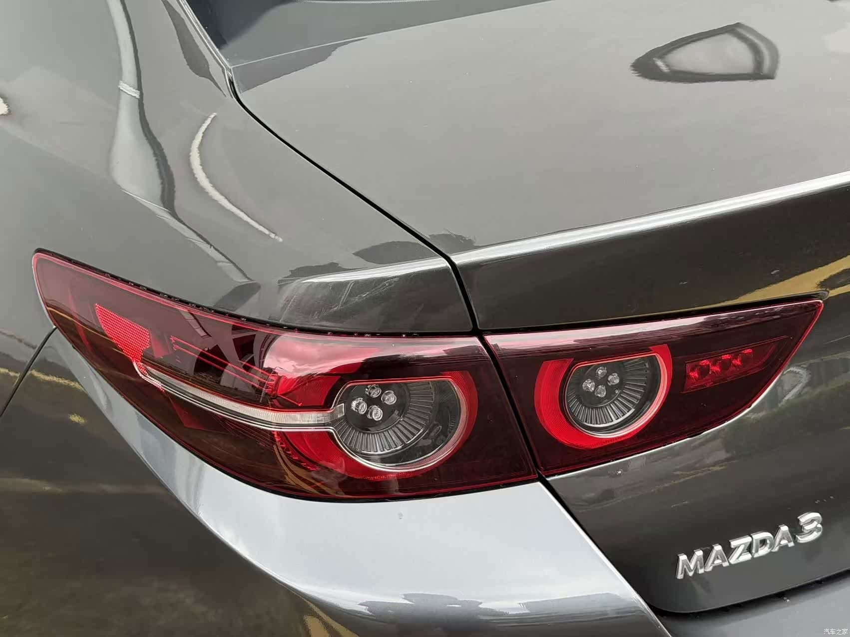 Mazda Mazda3, 2022 27