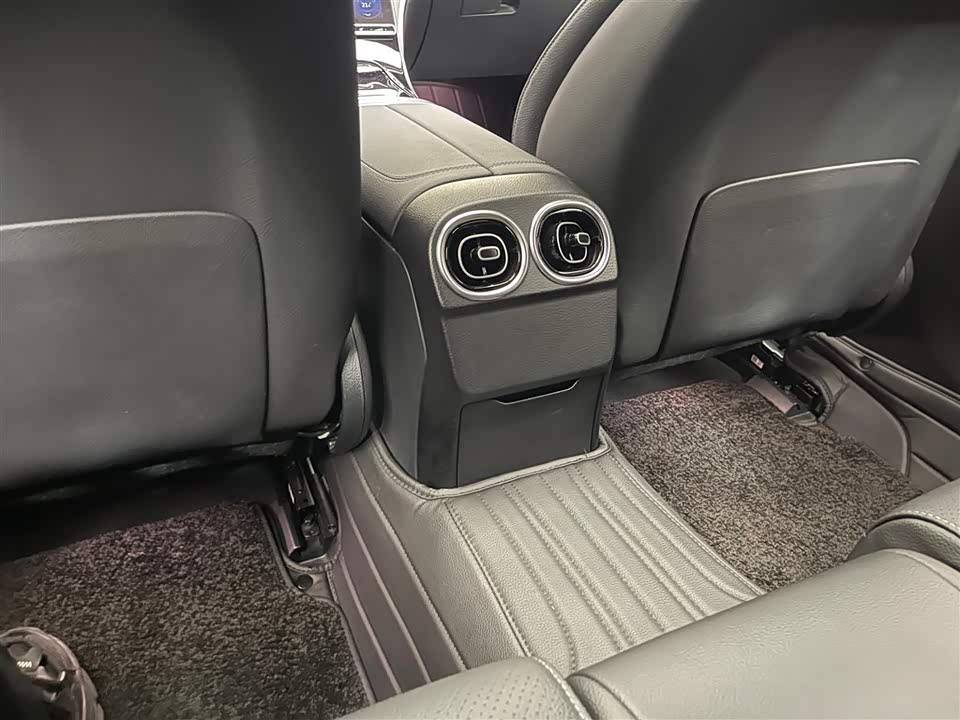 Mercedes-Benz Class C Mercedes-Benz Class C