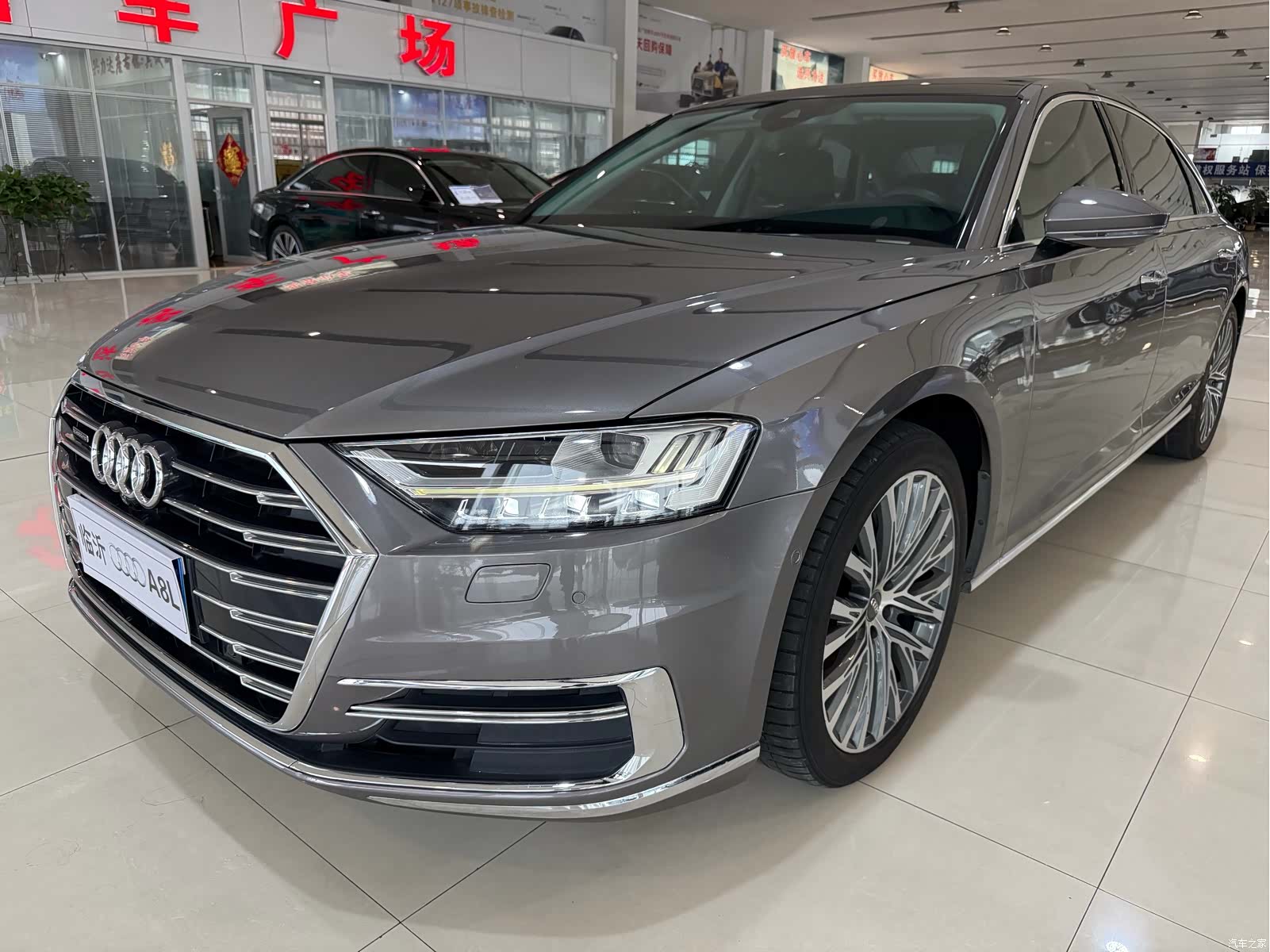 Audi A8L, 2018 1