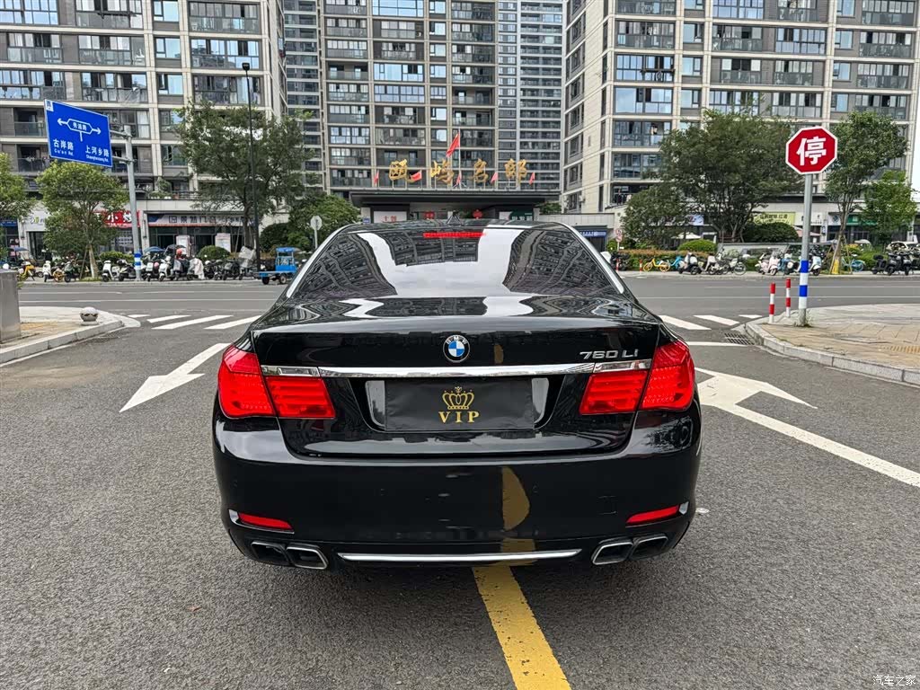 BMW 7 Series, 2011 все фото