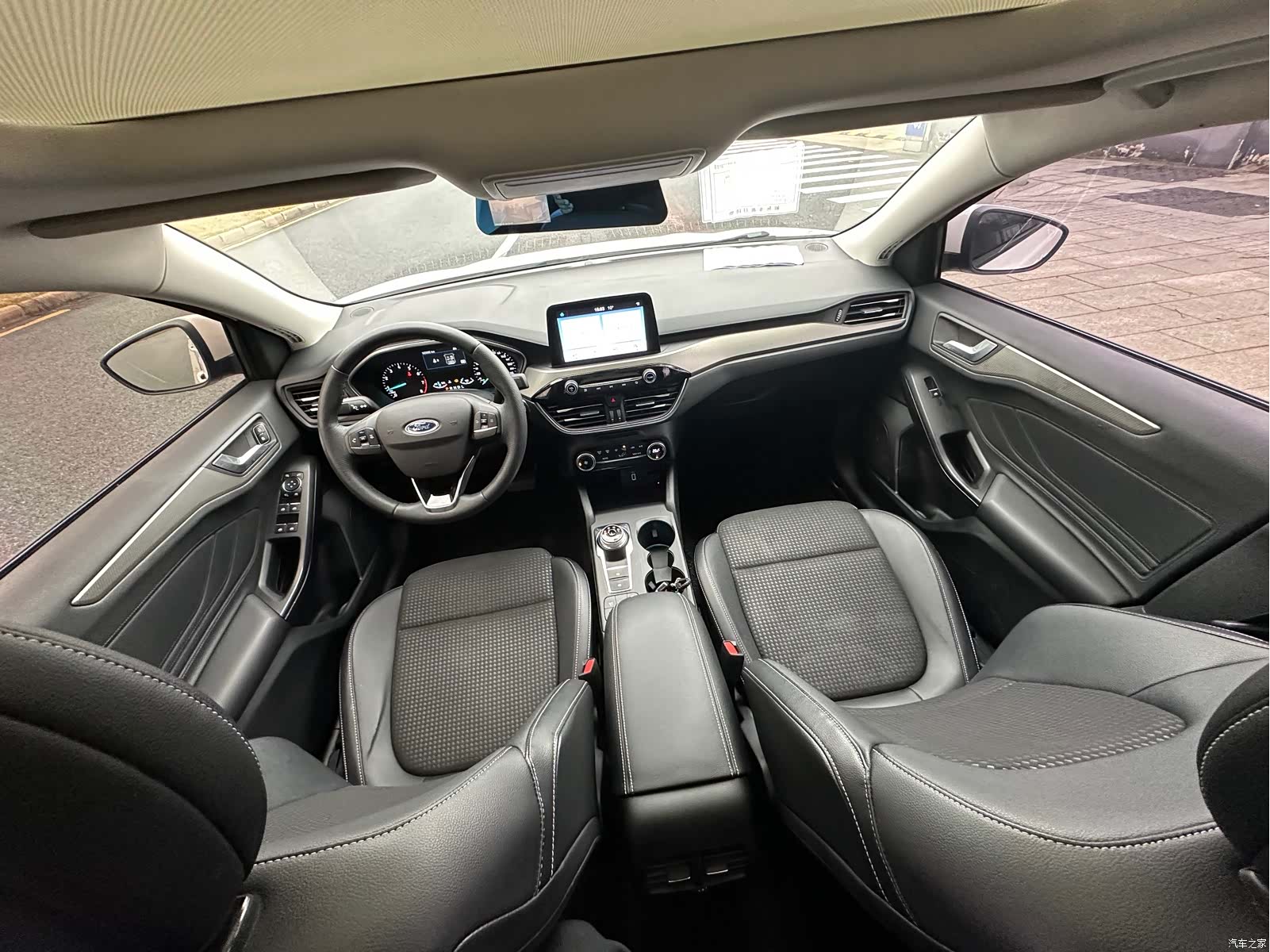 Ford Focus, 2020 6