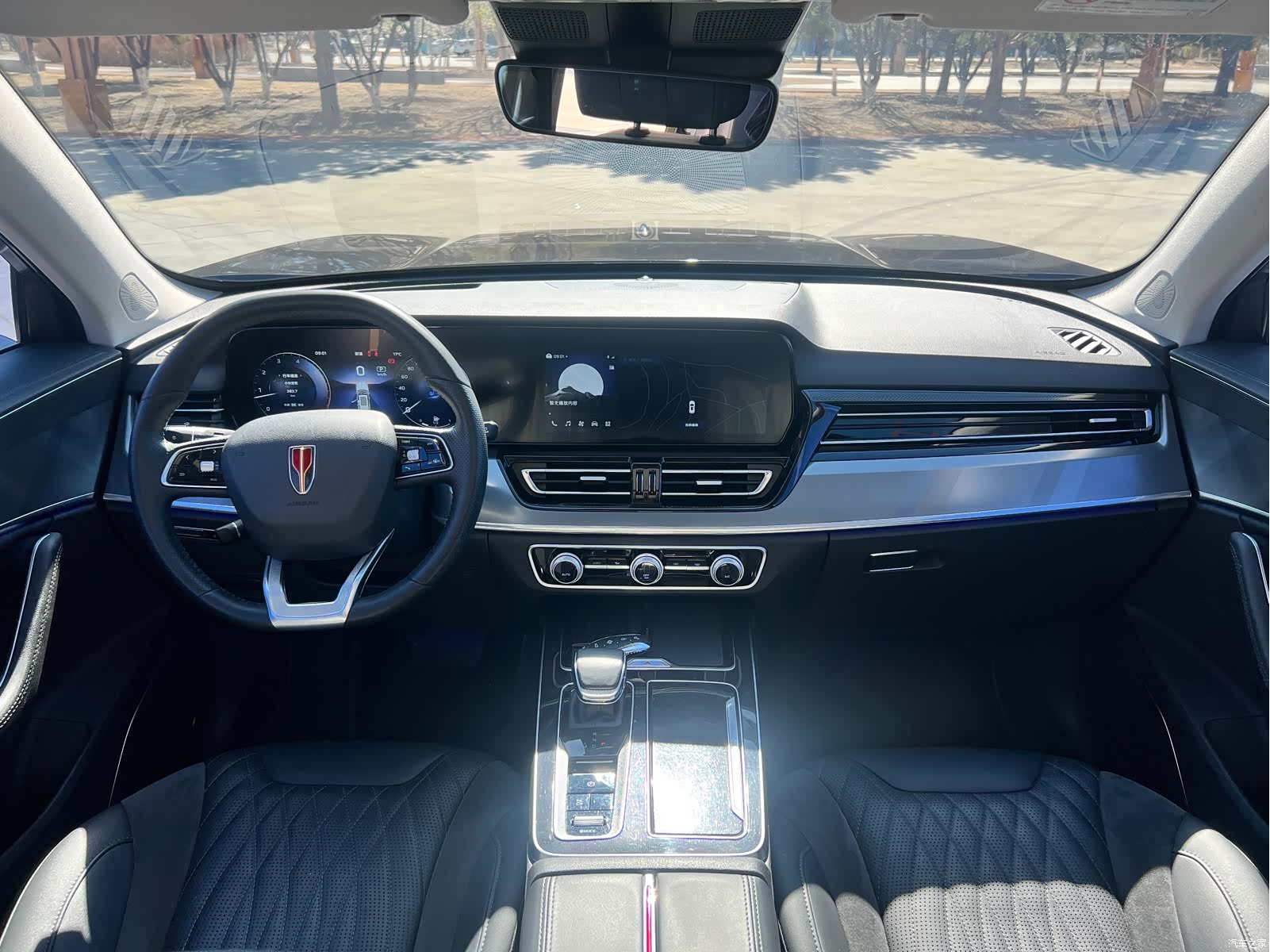 Hongqi HS5, 2023 6