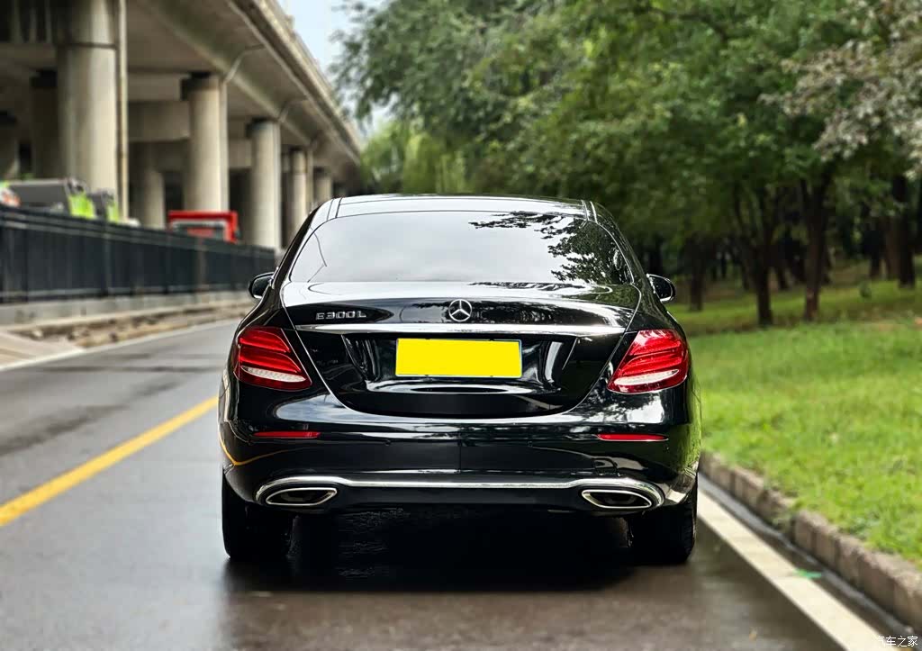 Mercedes-Benz E-Class, 2019 4