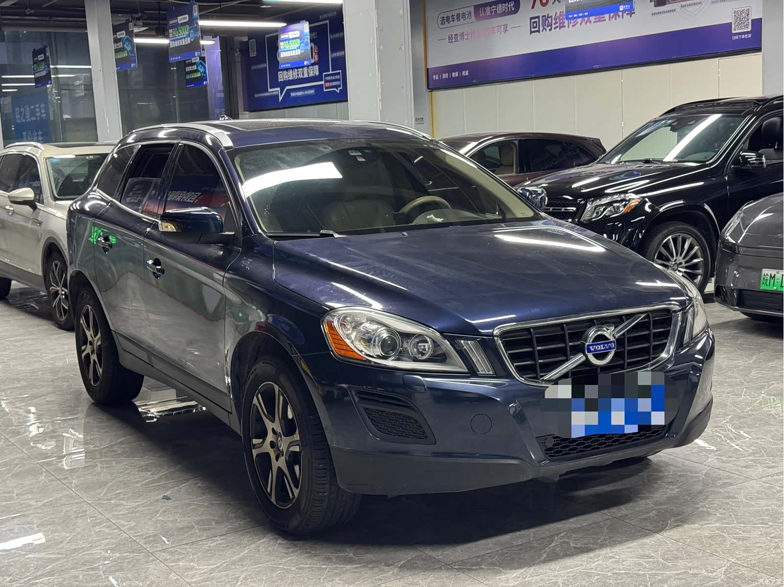 Volvo XC60, 2012 3