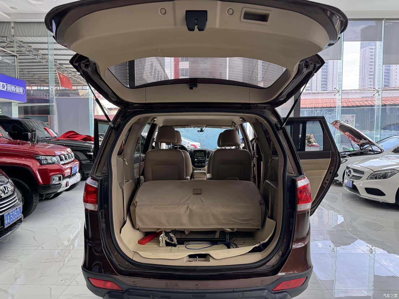 Wuling 730, 2014 21