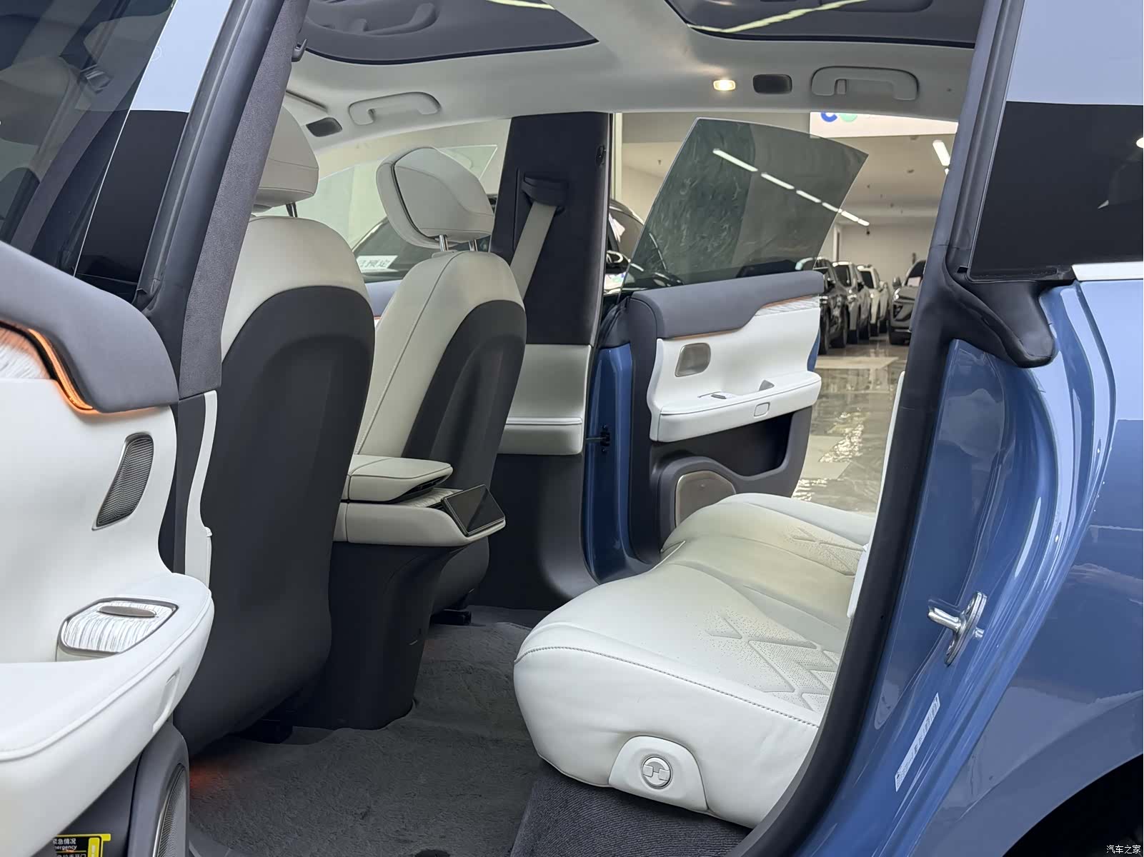 NIO ET7, 2023 9