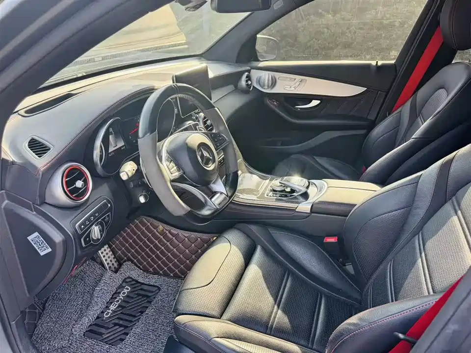 Mercedes-Benz GLC AMG