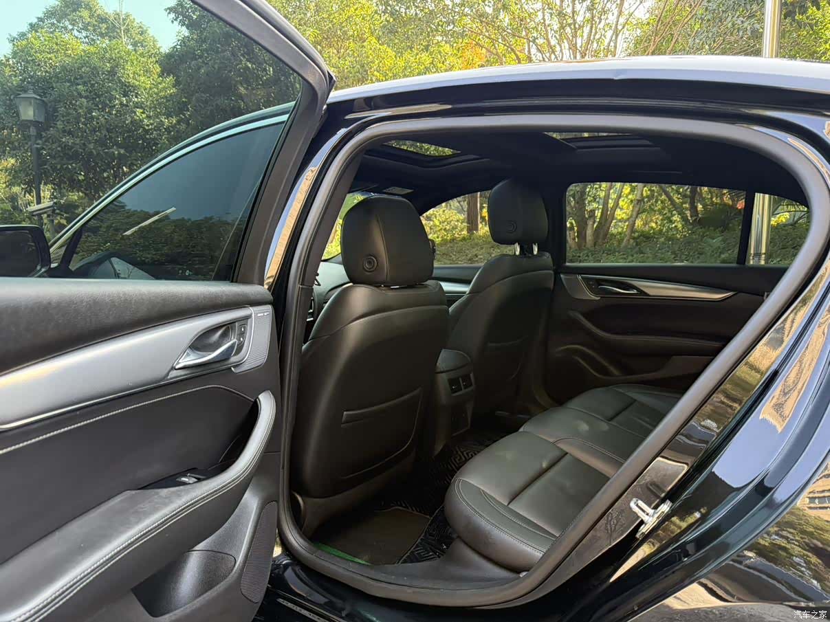 Cadillac CT5, 2021 4