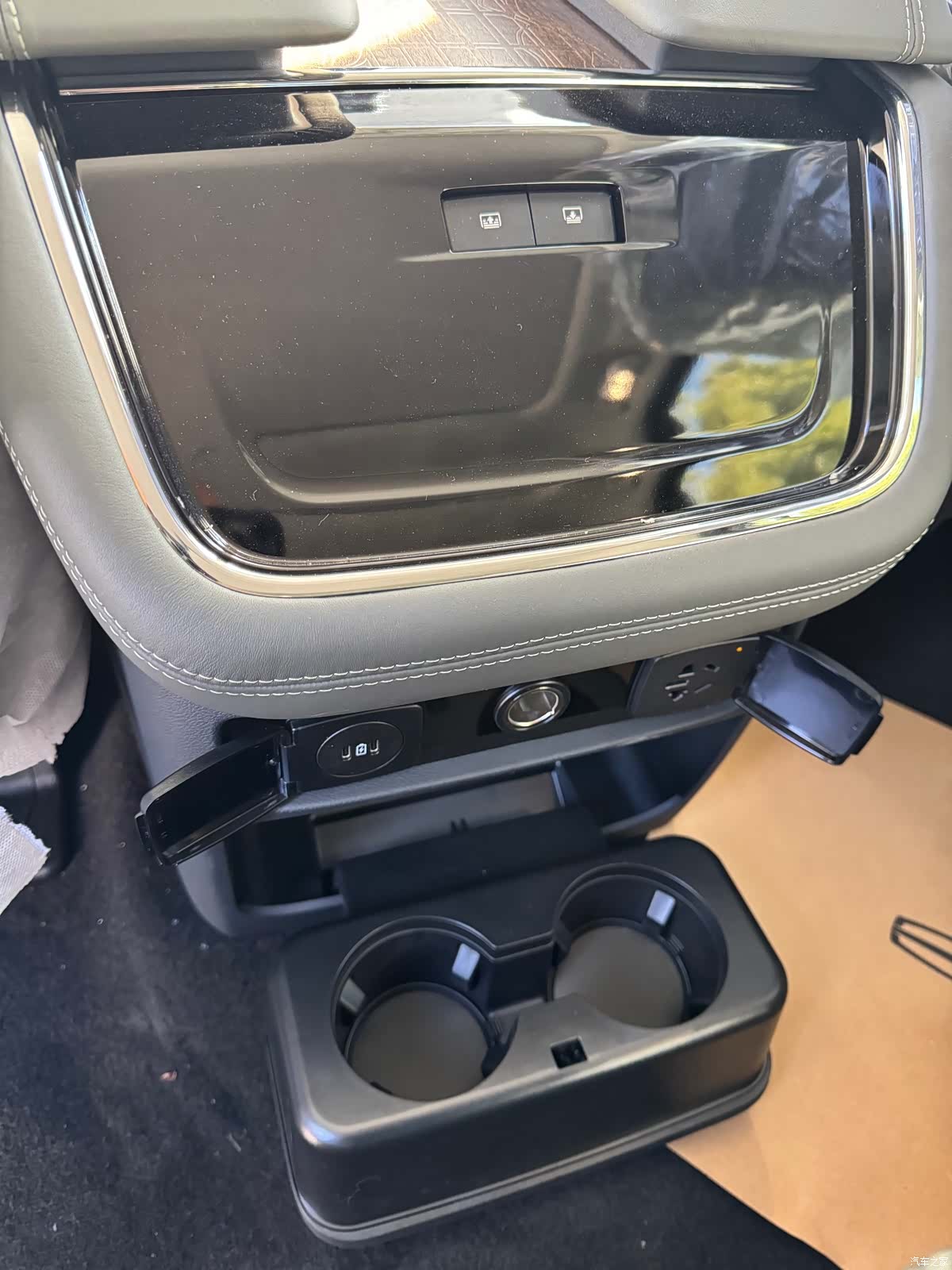 Lincoln Navigator, 2026 34