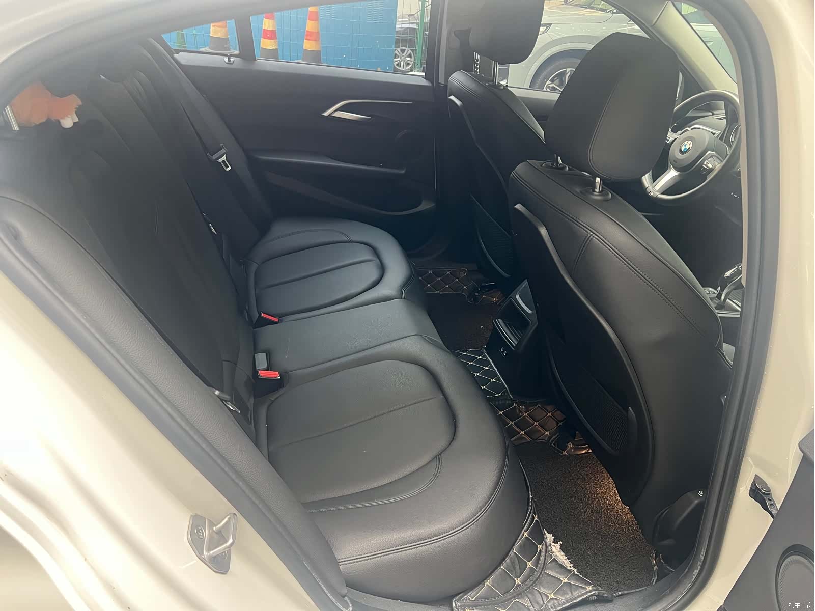 BMW 1 Series, 2020 13