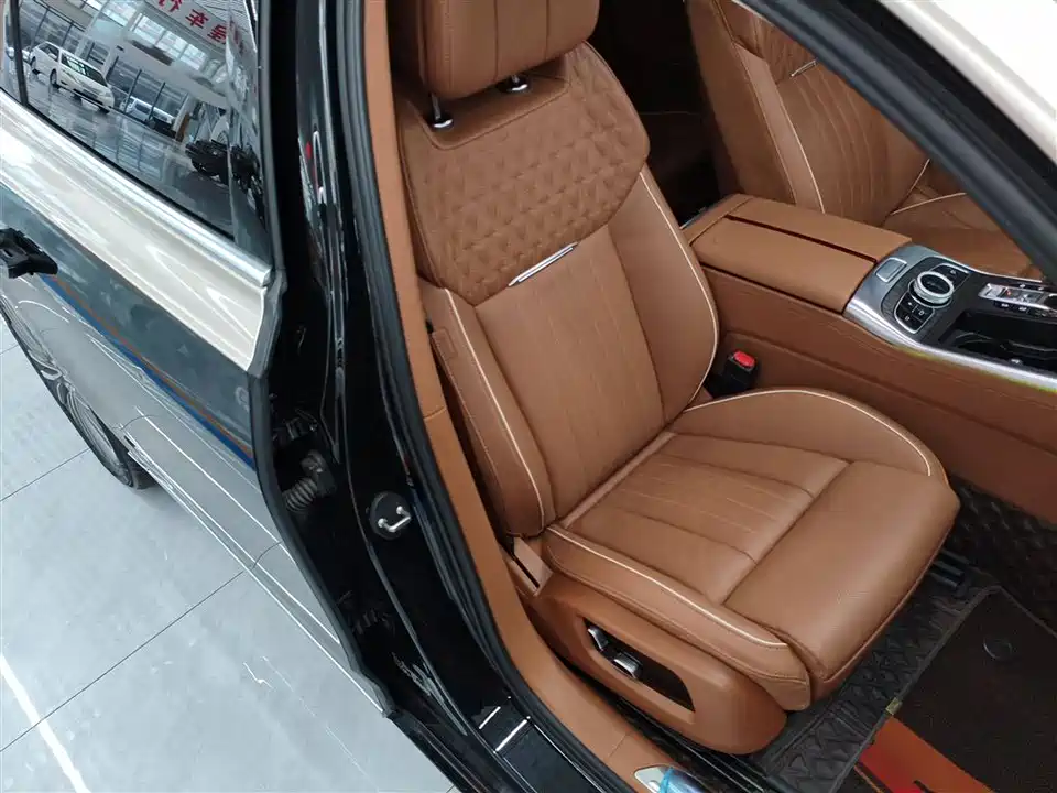 Hongqi H9 Hongqi H9