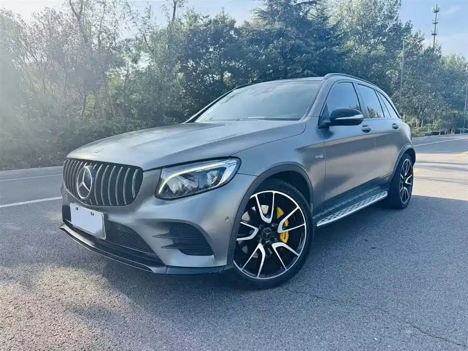 Mercedes-Benz GLC AMG
