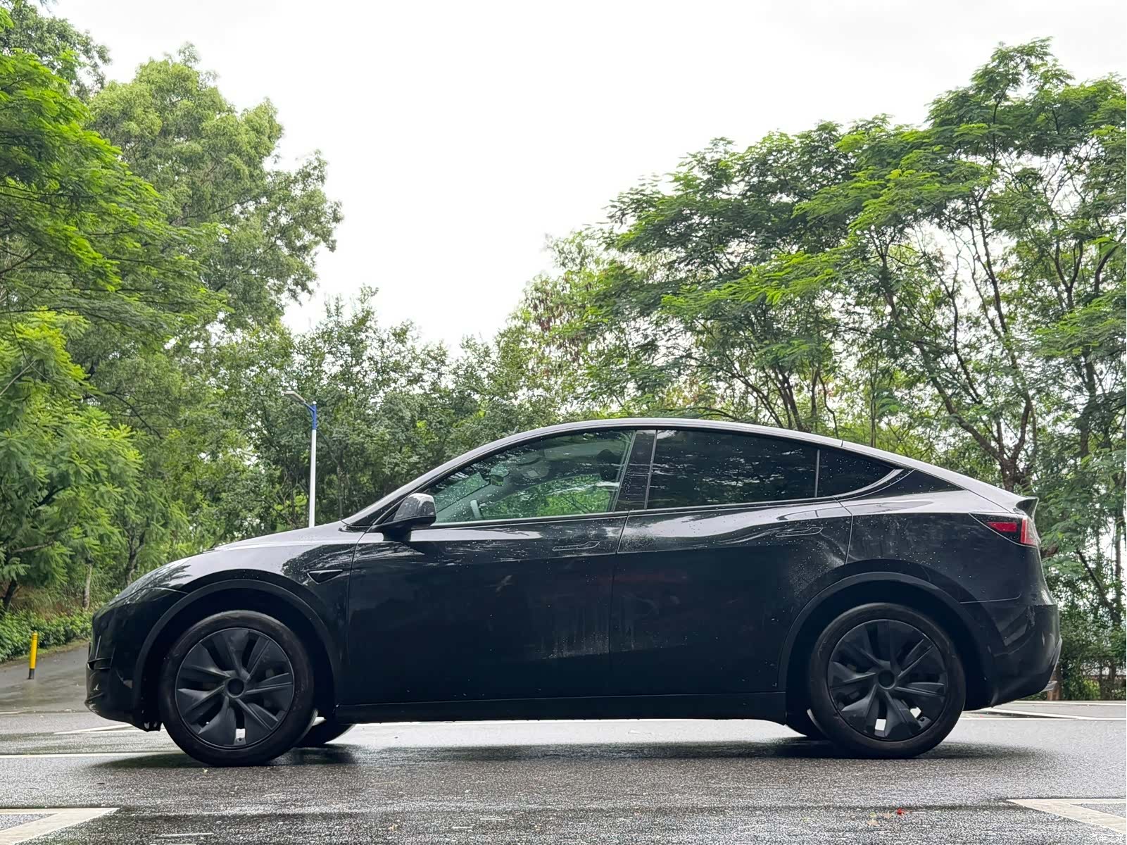 Tesla Model Y, 2024 2