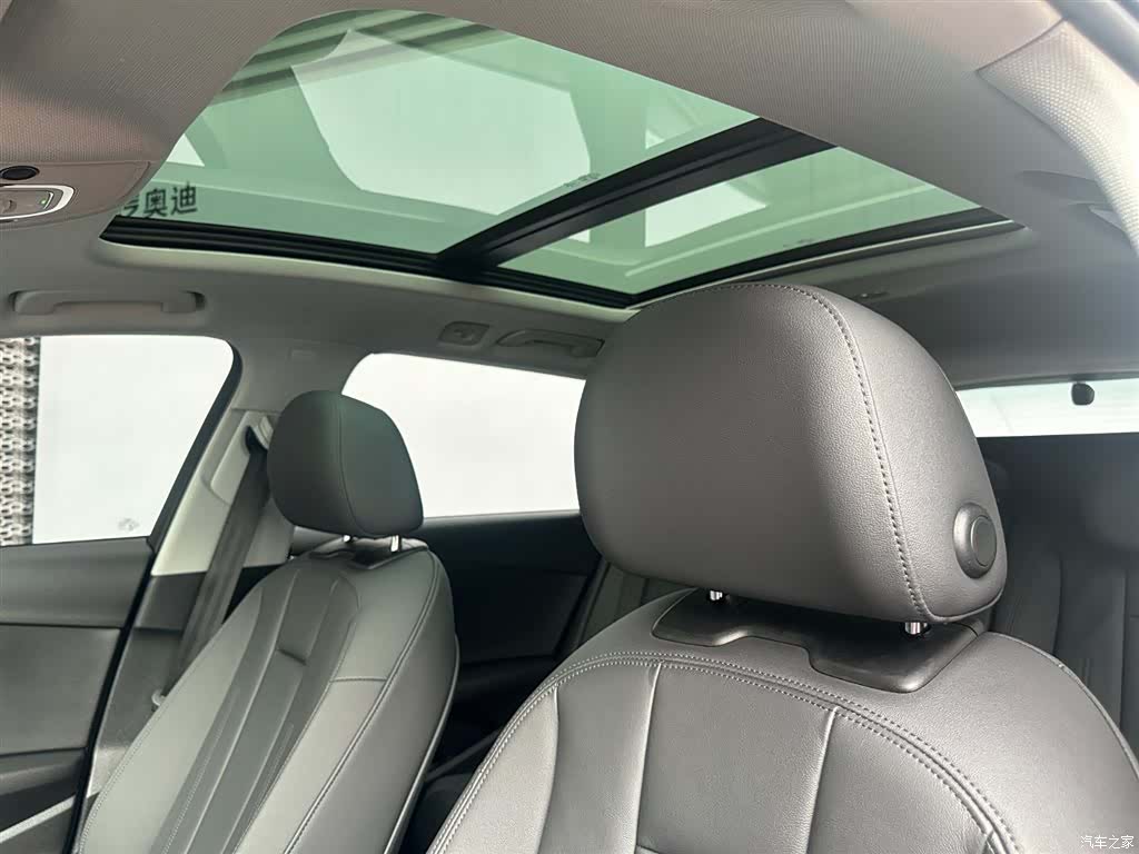 Audi A4, 2021 11