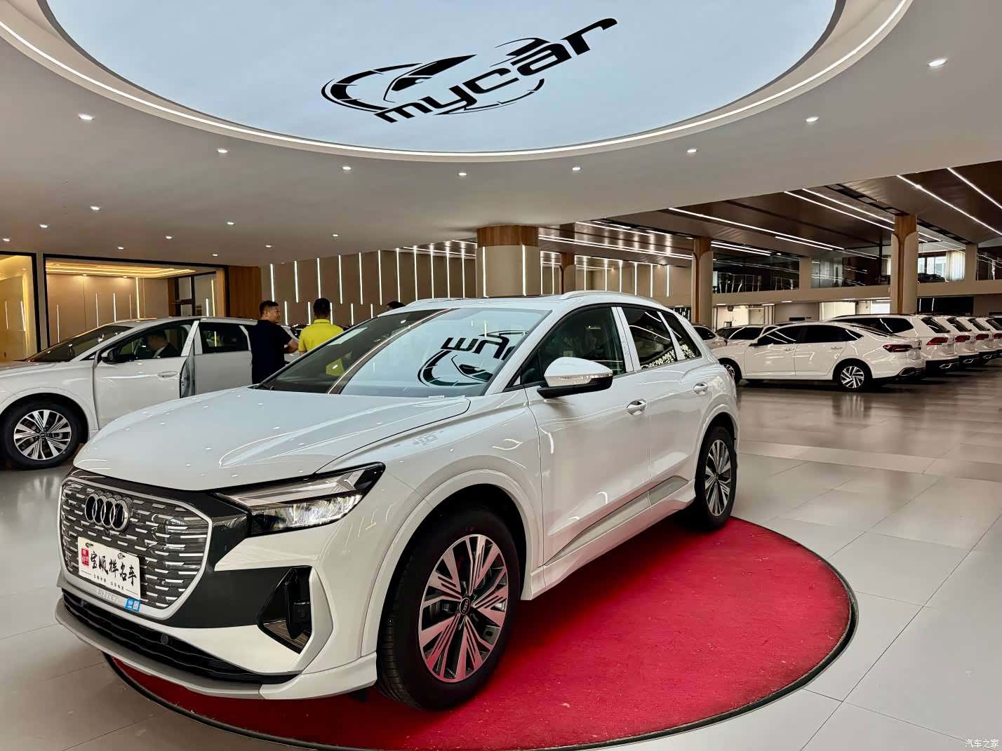 Audi Q4 e-tron, 2026 1