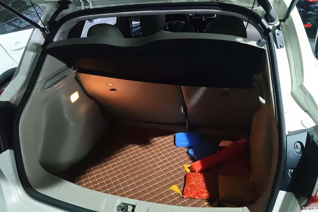 Nissan Tiida, 2016 4