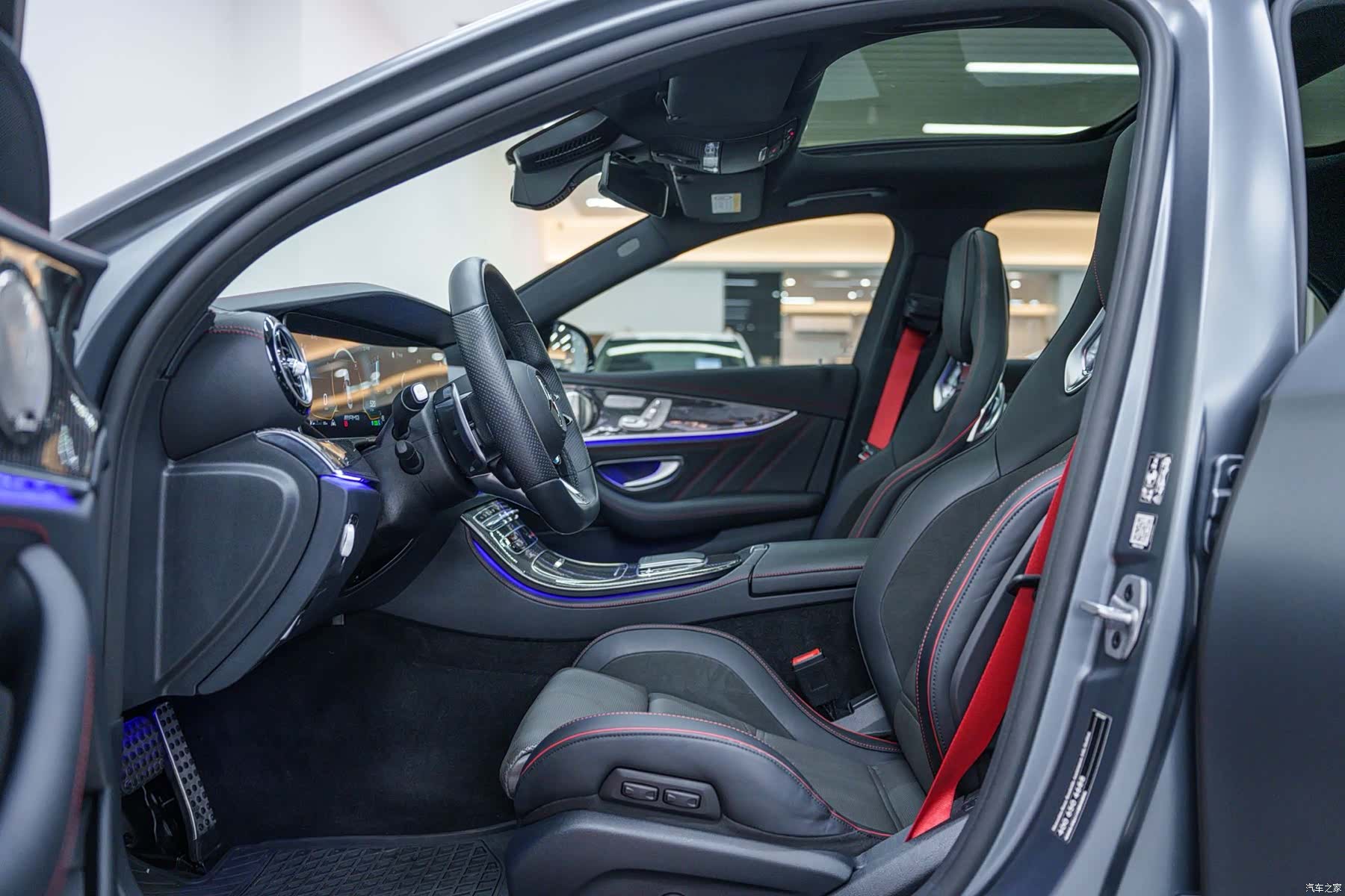 Mercedes-Benz E-Class, 2022 9