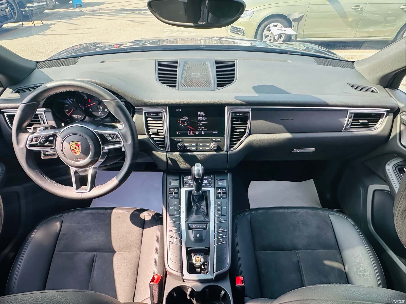 Porsche Macan, 2018 19