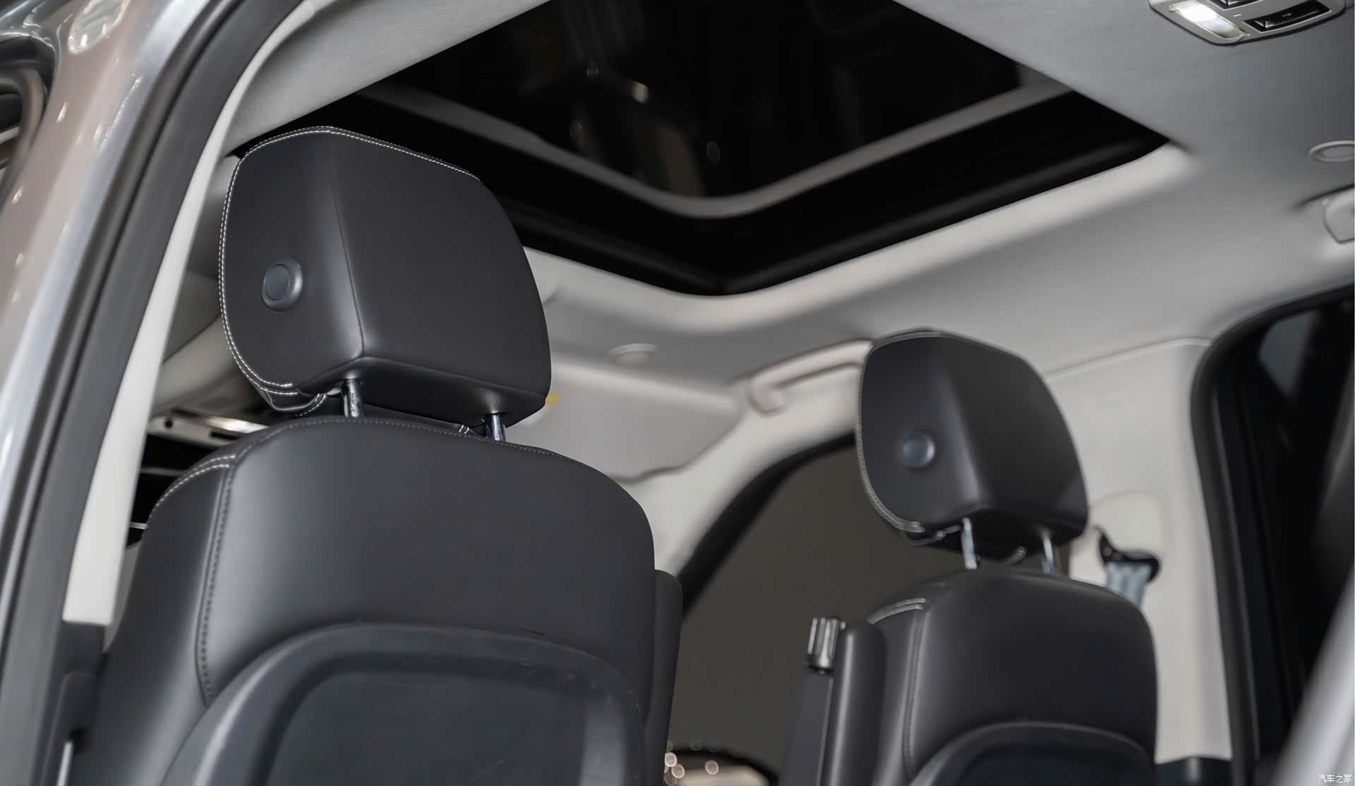 Land Rover Discovery, 2024 21