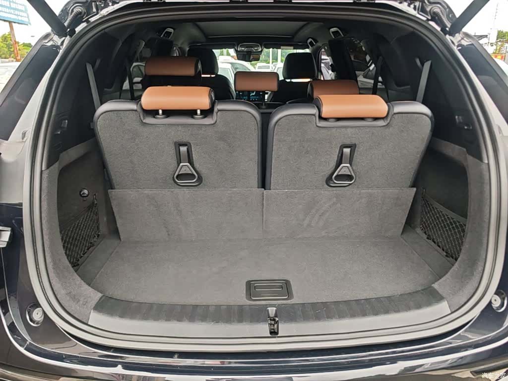 BYD Tang, 2022 19