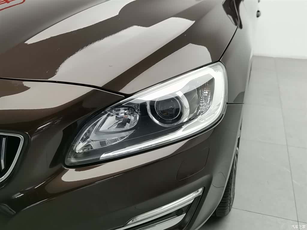 Volvo S60, 2018 7
