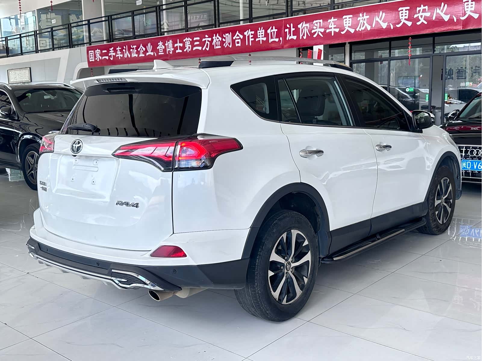 Toyota RAV4, 2018 7