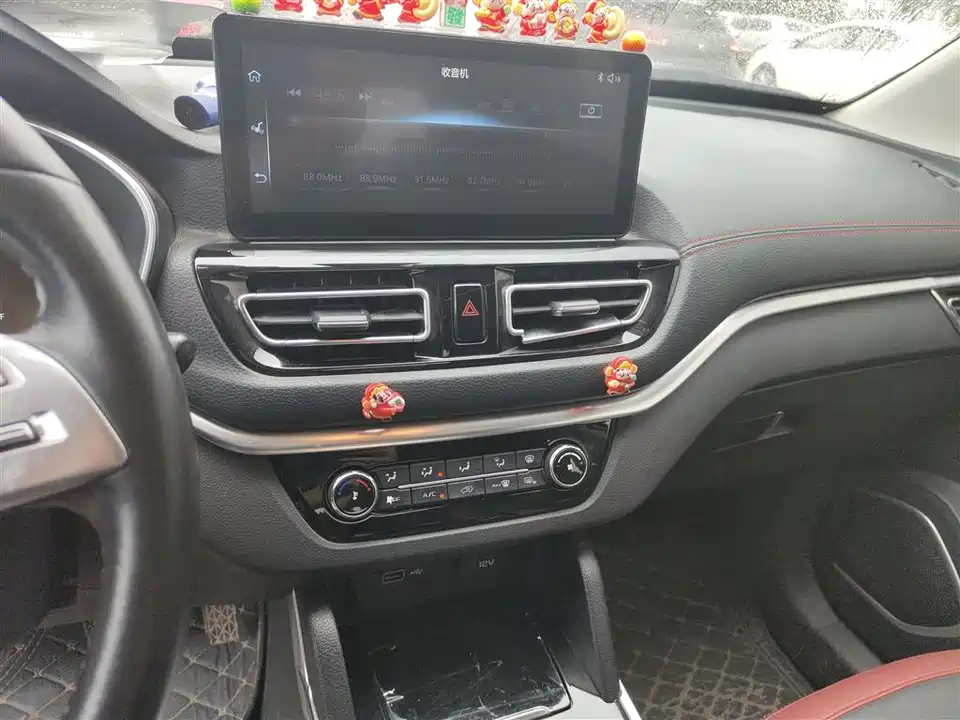 Besturn T33