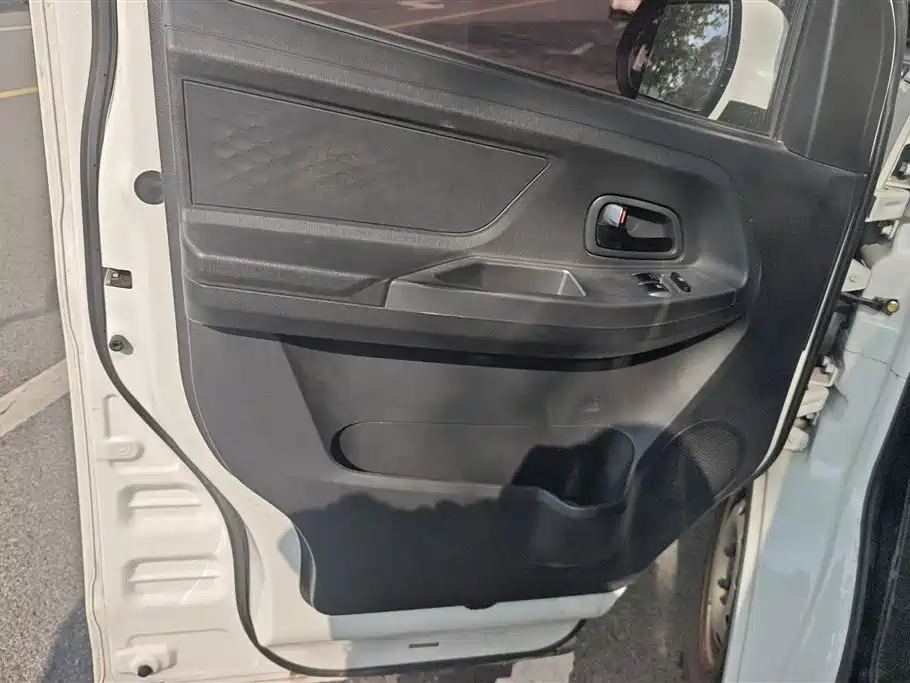 Changan Kaicheng Changan Ruixing M60