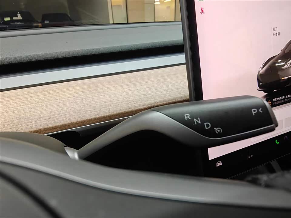 Tesla Model 3 Tesla Model 3