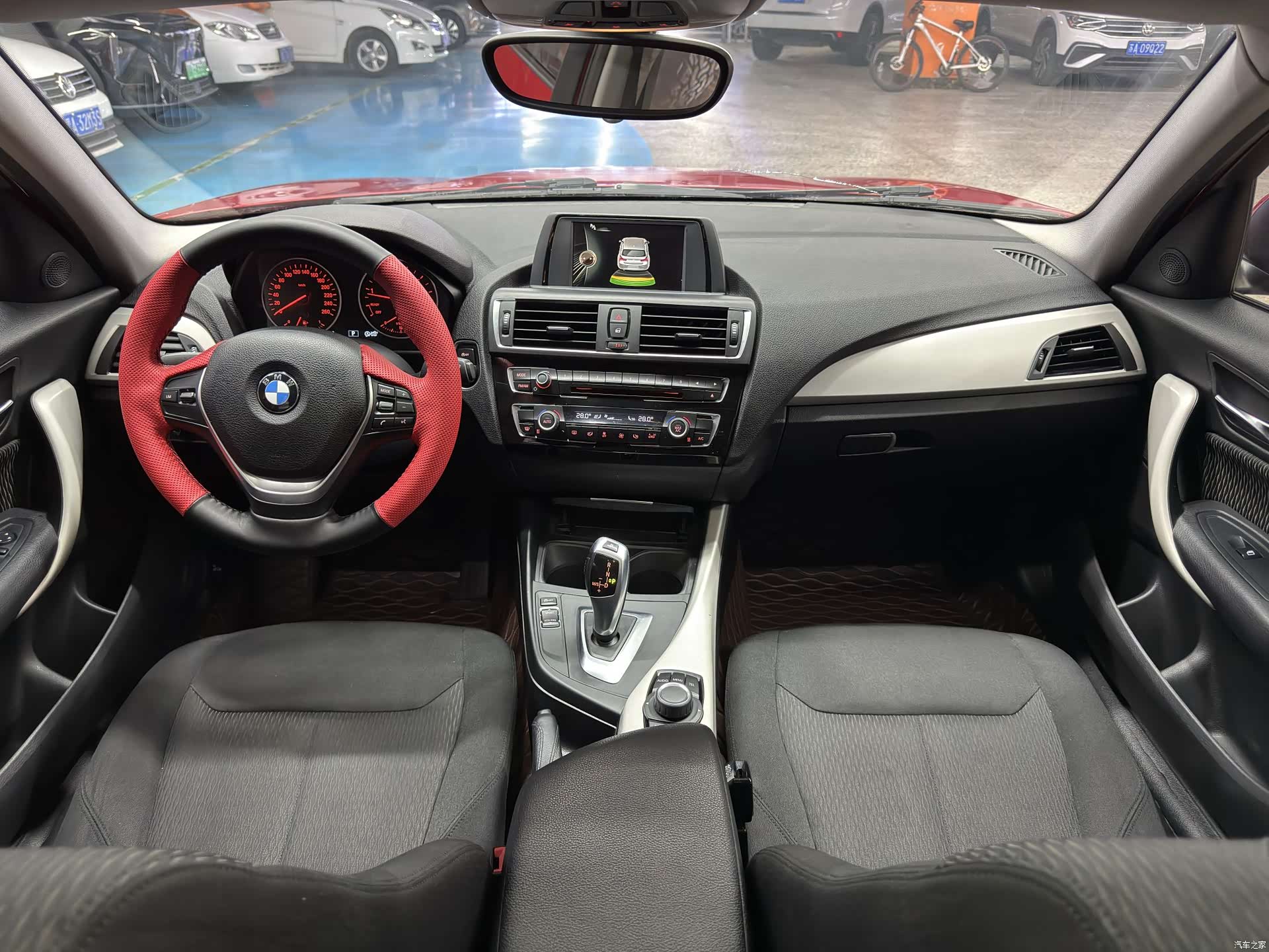 BMW 1 Series, 2016 все фото