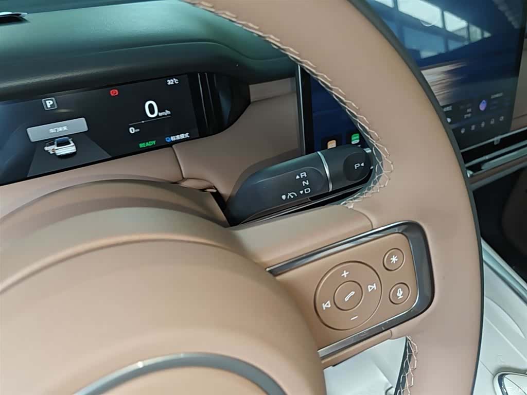 Wuling S, 2025 14