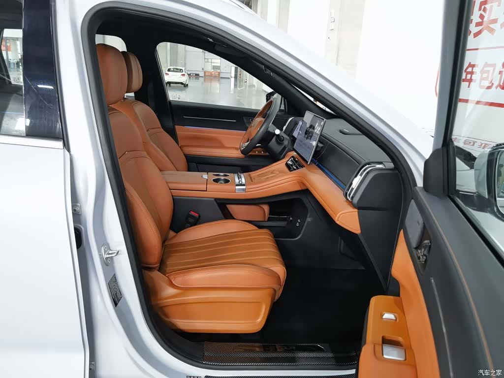 Jetour L7, 2025 23