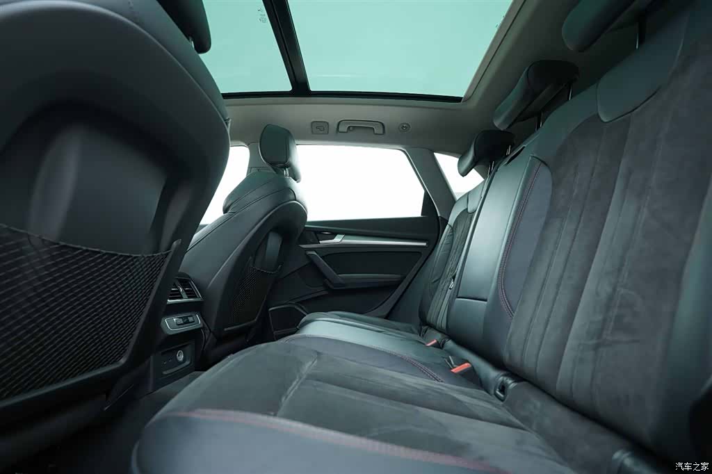 Audi Q5L, 2021 21