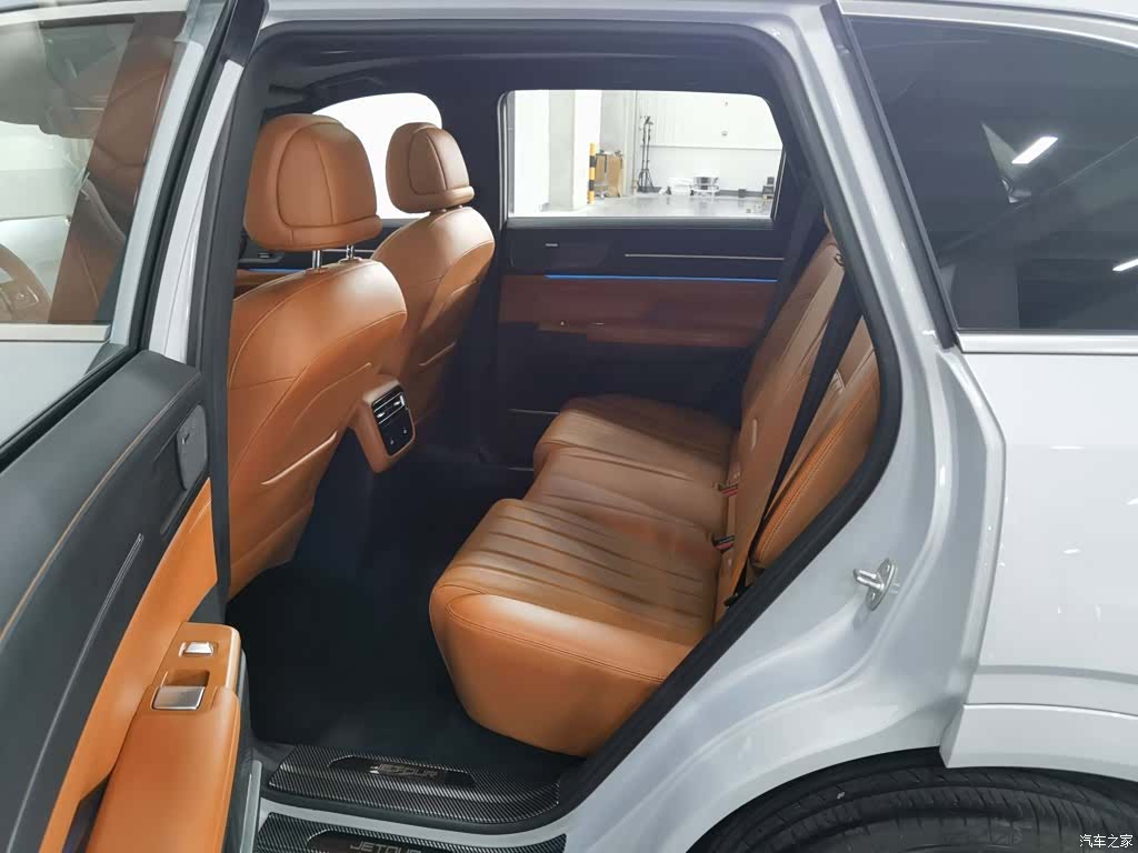 Jetour L7, 2025 15