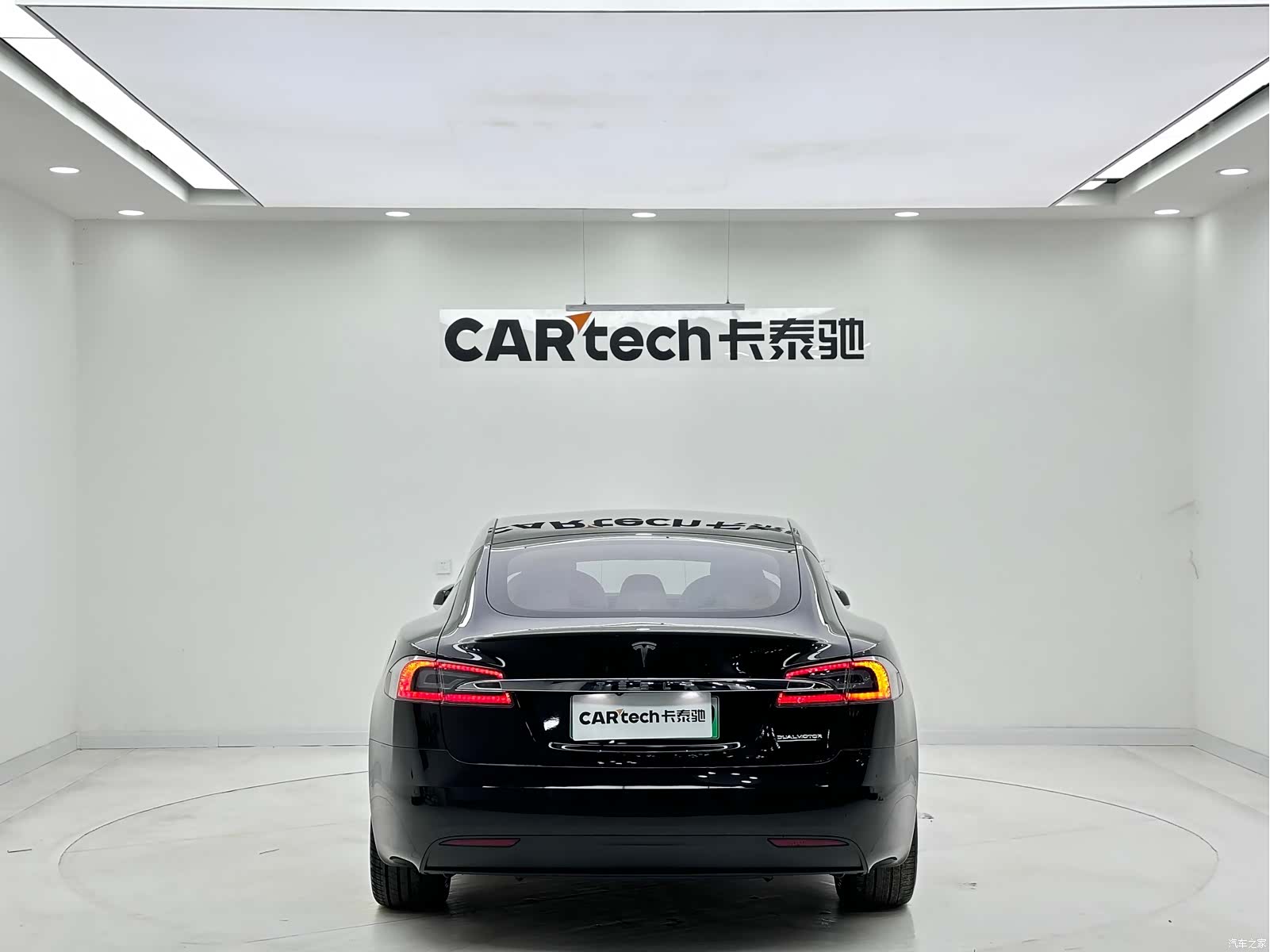 Tesla Model S, 2020 все фото