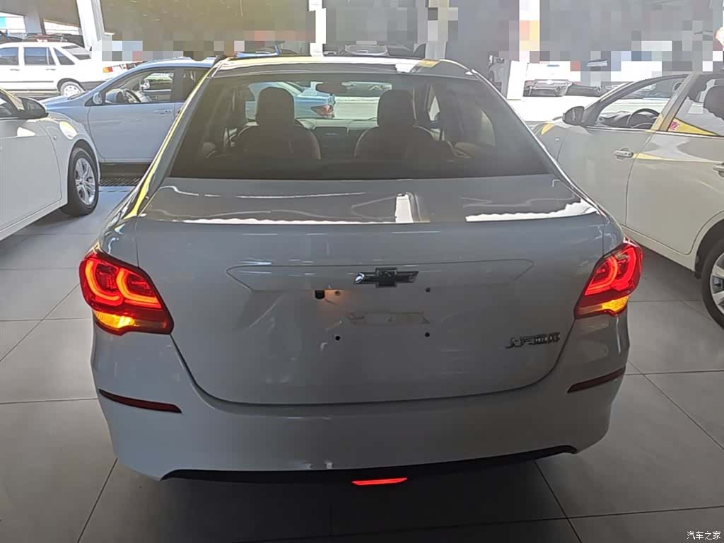 Chevrolet 320, 2018 6