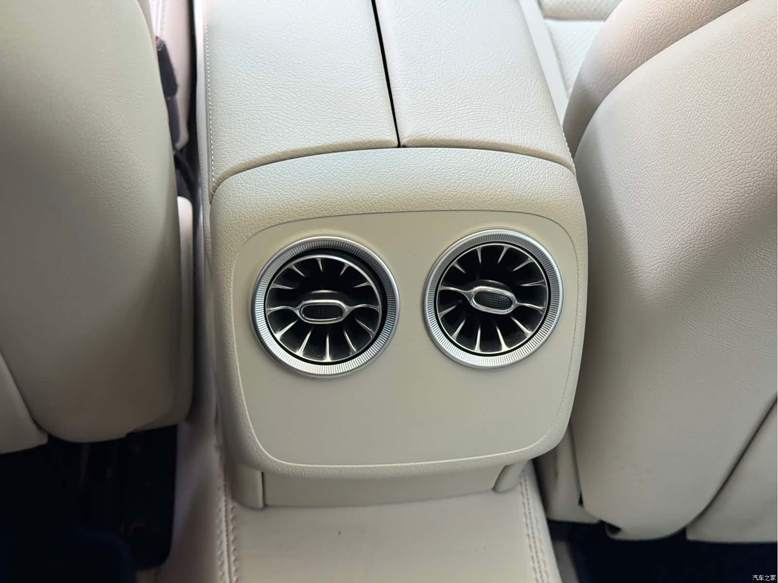Mercedes-Benz E-Class, 2021 17