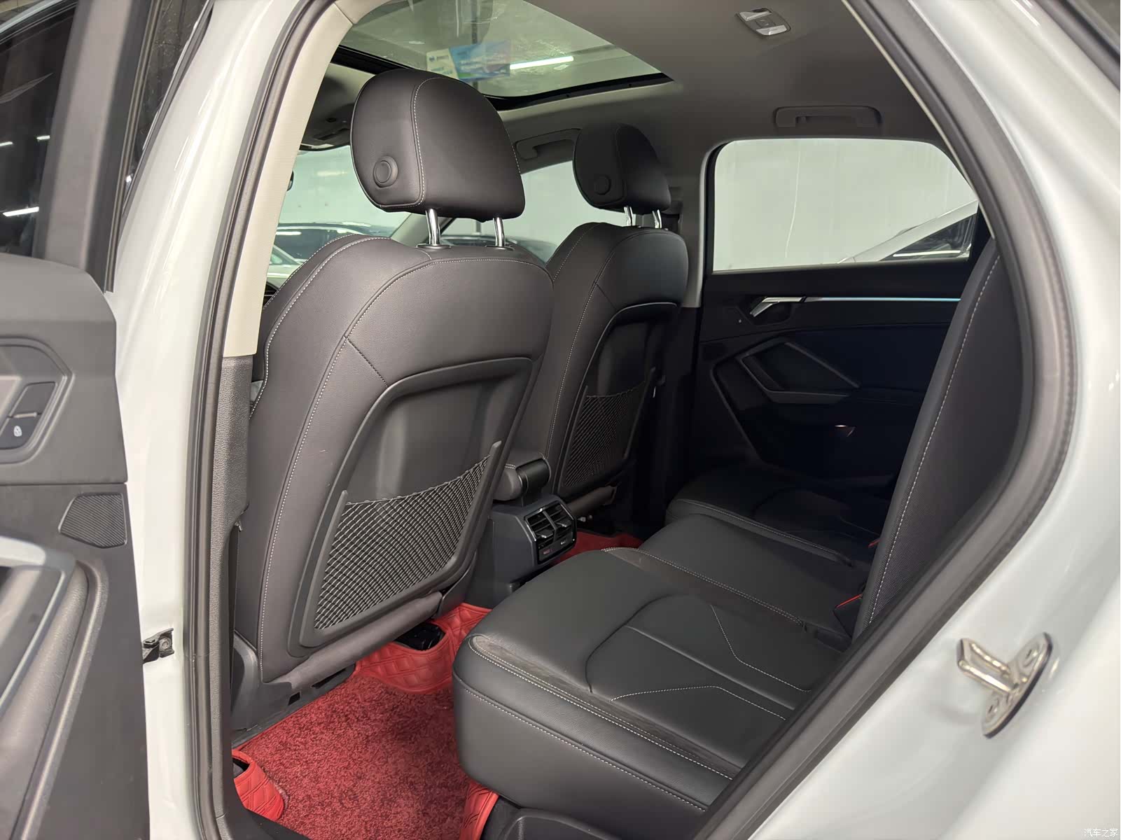 Audi Q3, 2022 9