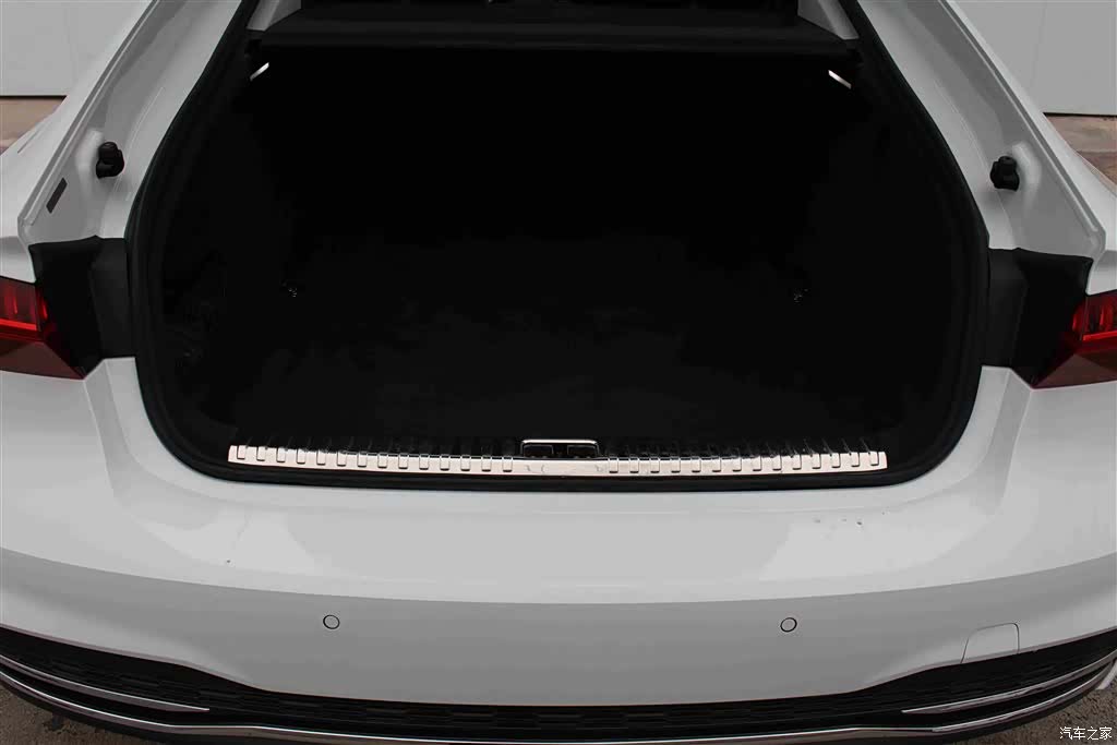 Audi A7, 2024 6
